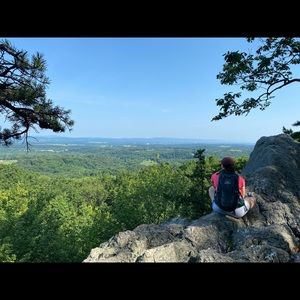 Meet your Posher, Carly